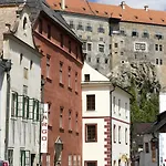 Guest house Largo 4*