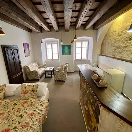 بيت ضيافة Largo