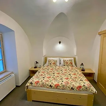 Konukevi Largo Český Krumlov
