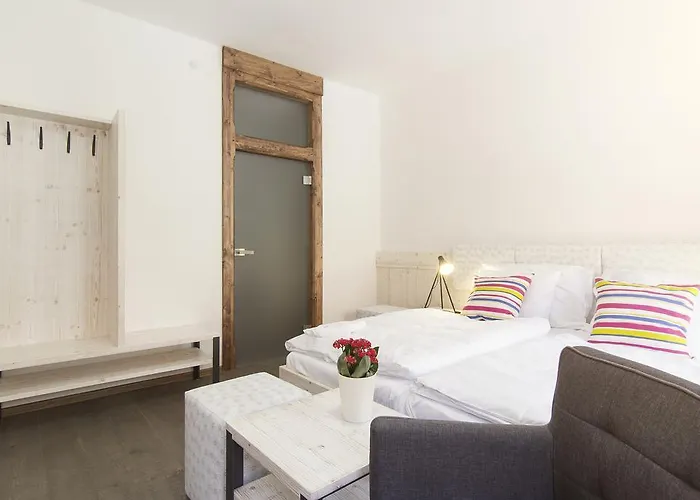 Casa de hóspedes Largo 4*