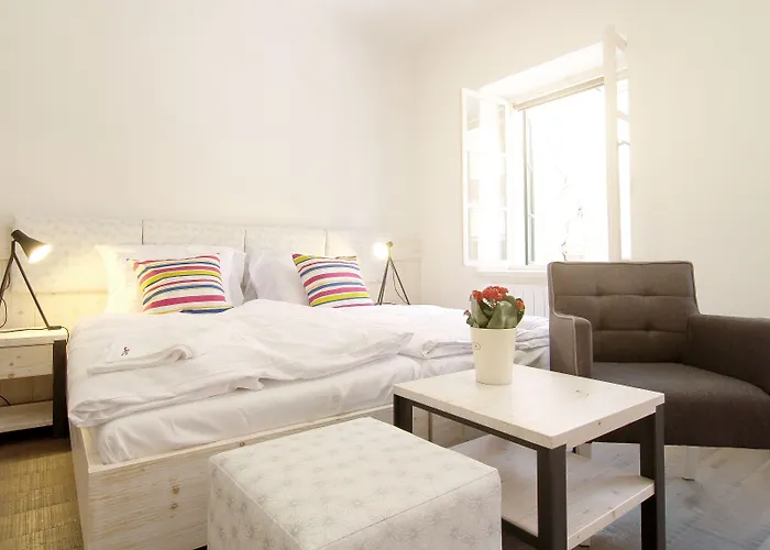 拉尔戈旅馆 招待所 Český Krumlov