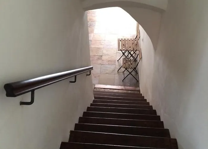 拉尔戈旅馆 招待所