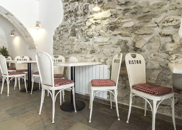 拉尔戈旅馆 招待所 4*