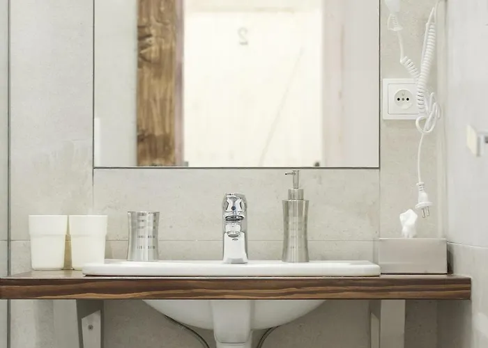 拉尔戈旅馆 招待所 4*